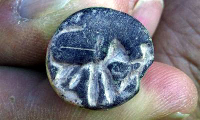 This is the 'Samson seal' found at Beth Shemesh, Israel (Raz Lederman / Tel Beth Shemesh Excavations)