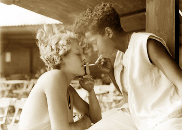 Teenagers lighting each other’s cigarettes, the Netherlands, 1932 (Nationaal Archief @ Flickr Commons)