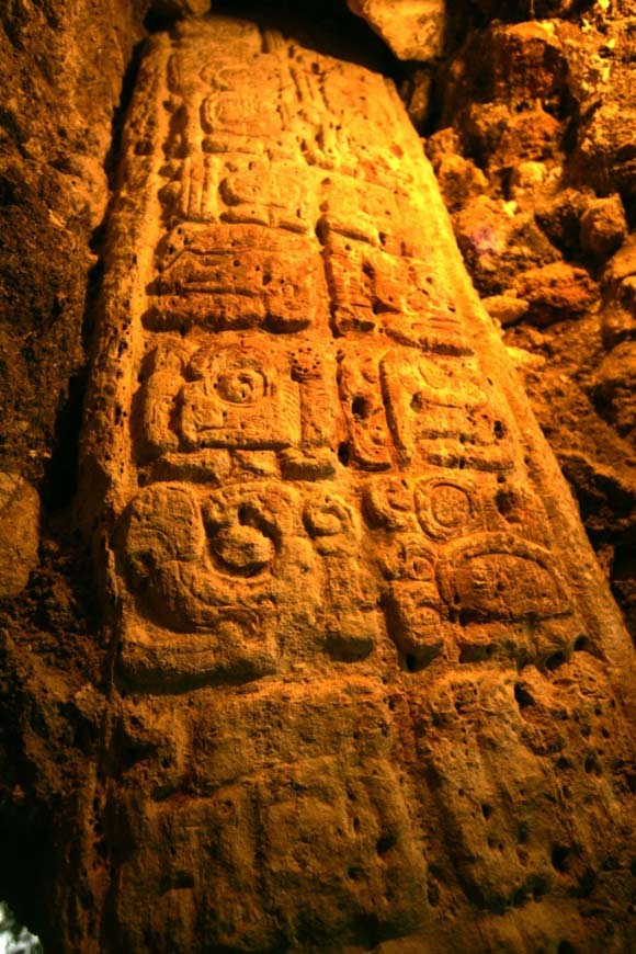The right side of Stela 44 (Francisco Castañeda / El Peru Regional Archaeological Project)