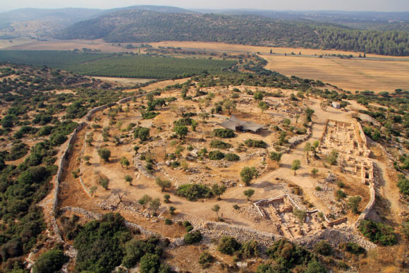 This is an aerial photo of the site at Khirbet Qeiyafa (Sky View / Hebrew University / Israel Antiquities Authority)