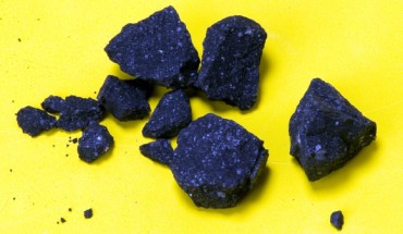 Fragments of the Sutter's Mill meteorite collected by NASA astronomer Dr Peter Jenniskens two days after the fall (NASA / Eric James).