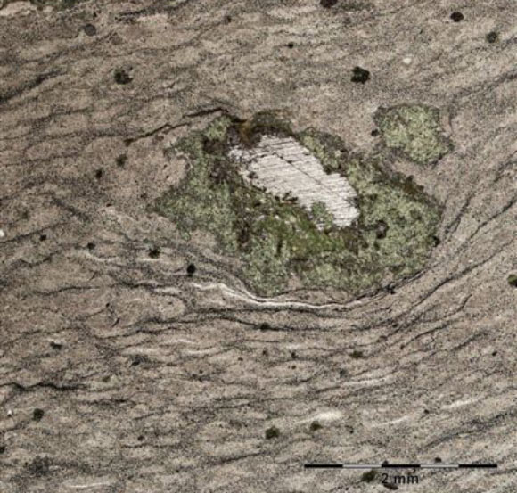 This is a micrograph of 3-billion-year-old sericite-rich paleosol. Image credit: Sean A. Crowe et al.