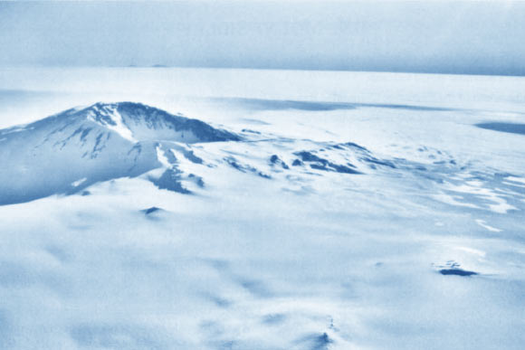 Seismologists have detected volcanic activity under the ice about 55 km ahead of Mount Sidley.