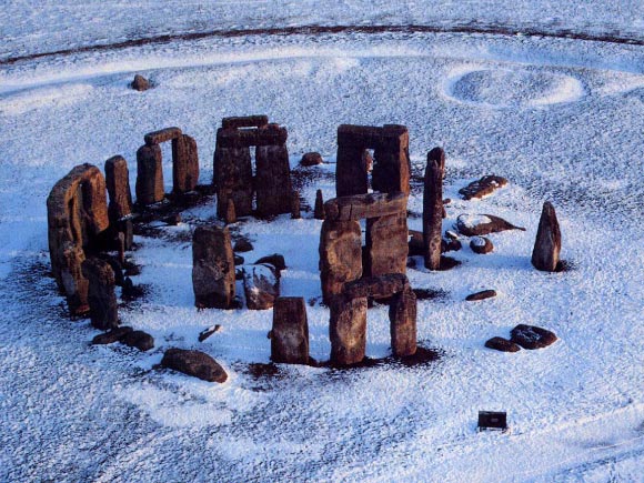 Stonehenge, a famous prehistoric monument in Wiltshire, England.