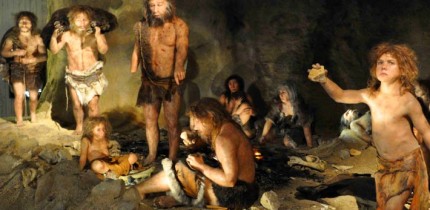 A group of Neanderthals in a cave. Image credit: Tyler B. Tretsven.
