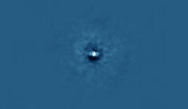 This false-color image shows the G5 star HD 4203. Image credit: Kane SR et al.