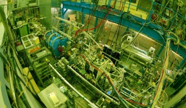 ASACUSA's experimental apparatus. Image credit: CERN.