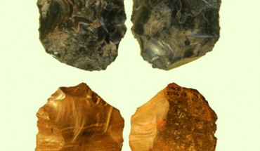 This image shows stone tools found at the site of Nor Geghi, Armenia: top - biface tool; bottom - a Levallois core. Image credit: © Dan Adler.