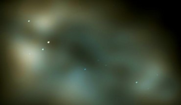 The center of the galaxy Messier 82 at very long radio wavelengths; the bright points are most likely supernova remnants; the image is about 3,300 light years across. Image credit: E. Varenius / Onsala Space Observatory / LOFAR Collaboration.