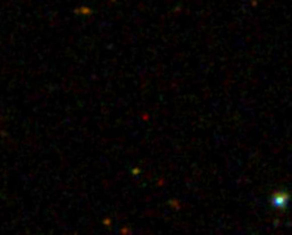 This image shows SDSS J0100+2802 (center), the brightest quasar in the early Universe. Image credit: Sloan Digital Sky Survey.