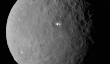 This image was taken by the Dawn space probe of dwarf planet Ceres on February 19 from a distance of nearly 46,000 km. Image credit: NASA / JPL-Caltech / UCLA / MPS / DLR / IDA.