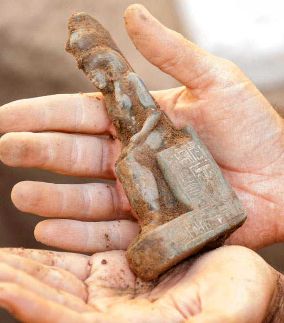 Statuette of a goddess discovered near the temple of Ptah. Image credit: © CNRS-Cfeetk / J. Maucor.