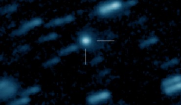 This false-color image shows Chiron (April 28, 1998). Image credit: Adrian Silva / Sergio Cellone, doi: 10.1016/S0032-0633(01)00052-6.