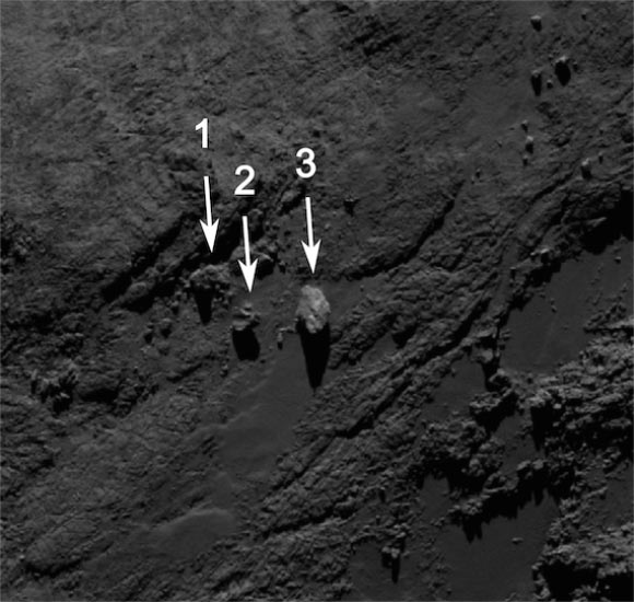 Image of the boulders taken by the Rosetta spacecraft on September 19, 2014 from a distance of about 18 miles (29 km). Image credit: ESA / Rosetta / MPS / OSIRIS Team / UPD / LAM / IAA / SSO / INTA / UPM / DASP / IDA.