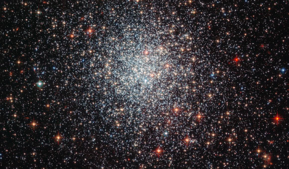This Hubble image shows the intermediate-age globular cluster NGC 1783. Image credit: NASA / ESA / Hubble / Judy Schmidt, geckzilla.com.