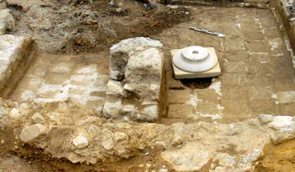 The remains of a Mycenaean palace. Image credit: Angelos Delivorias / Stavros Vlizos / Greek Ministry of Culture.