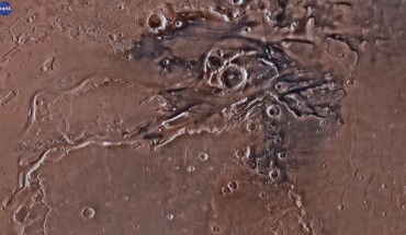 Channels in Kasei Valles, Mars. Image credit: MarsTrek / NASA.