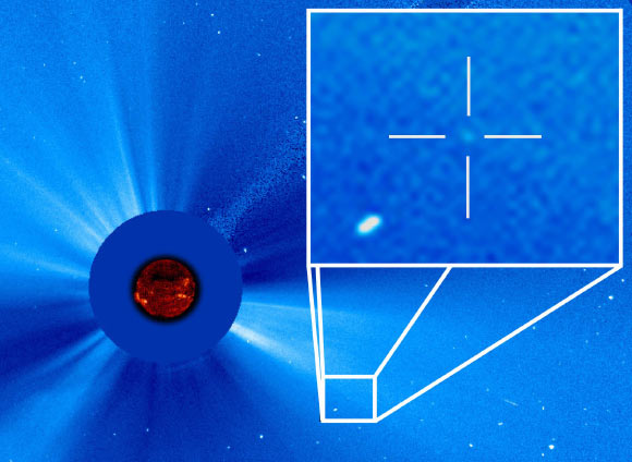 The dot in the cross-hairs is a comet streaming toward the Sun, as seen on September 14, 2015, by SOHO. This is the 3,000th comet discovered in the data from the space observatory since it launched in 1995, Image credit: NASA / ESA / SOHO.