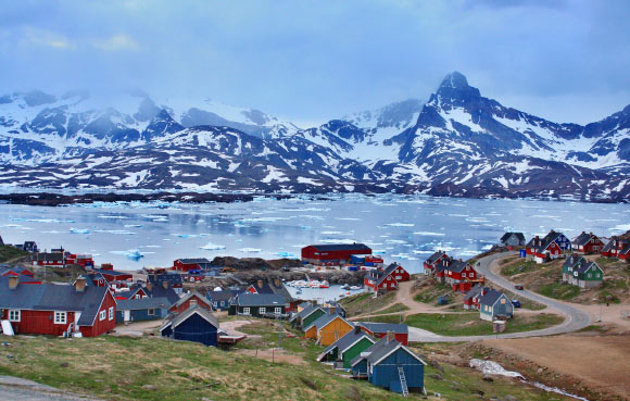 Tasiilaq, Greenland. Image credit: Christine Zenino / CC BY 2.0.
