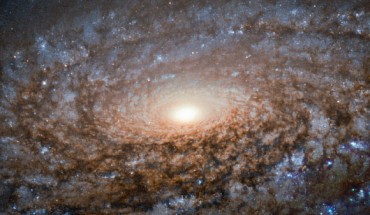 This Hubble image shows the spiral galaxy NGC 3521. The image was taken by the Wide Field and Planetary Camera 2 (WFPC2) on board Hubble. Image credit: NASA/ ESA / Hubble / S. Smartt, Queen’s University Belfast / Robert Gendler.