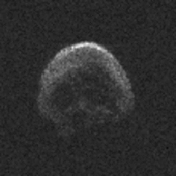This image of 2015 TB145 was generated using radar data collected by the Arecibo Observatory. Image credit: NAIC-Arecibo / NSF.