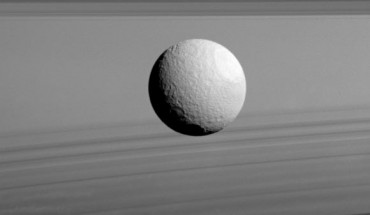 This image shows the Saturn’s icy moon Tethys. Image credit: NASA / JPL-Caltech / Space Science Institute.