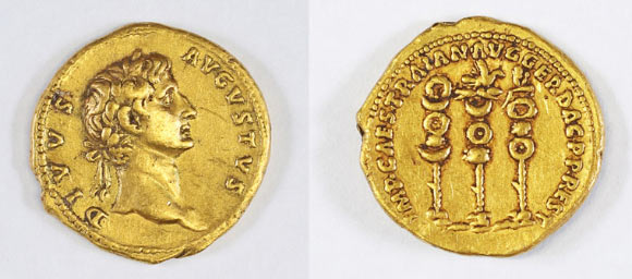 Obverse and reverse of the 1,900-year-old gold coin. Image credit: Samuel Magal / Shai Halevy / Israel Antiquities Authority.