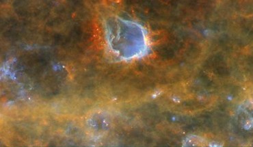 Emission nebula RCW 120. Image credit: ESA / Herschel / PACS / SPIRE / Hi-GAL Project / G. Li Causi, IAPS / INAF.