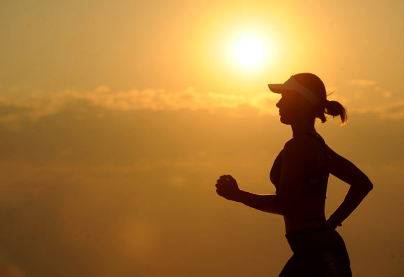 New study suggests an intriguing strategy to boost memory for what you’ve just learned: hit the gym 4 hrs later. Image credit: Skeeze.