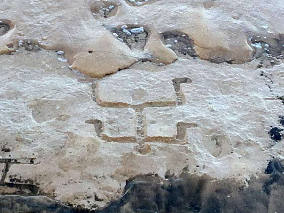 A 400-year-old petroglyph discovered on Hawaii shoreline. Image credit: Hawaii Department of Land and Natural Resources.