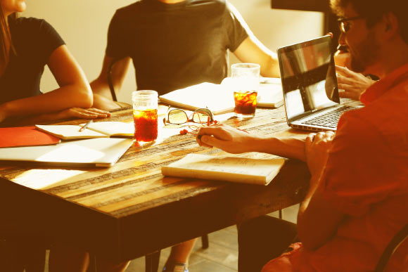 Group work can harm memory, researchers say.