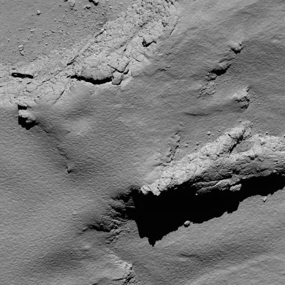 Rosetta’s OSIRIS narrow-angle camera captured this image of Comet 67P/Churyumov-Gerasimenko at 8:21 a.m. GMT during the spacecraft’s final descent on September 30, 2016. Image credit: ESA / Rosetta / MPS / OSIRIS Team / UPD / LAM / IAA / SSO / INTA / UPM / DASP / IDA.