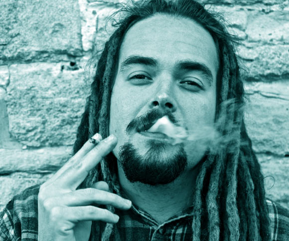 Singh et al found that marijuana users were almost twice as likely to develop stress cardiomyopathy compared to non-users. Image credit: Tabeajaichhalt.