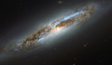 This image from the NASA/ESA Hubble Space Telescope shows the highly inclined spiral galaxy NGC 4388. Image credit: NASA / ESA / Hubble.