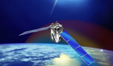 Artist rendition of NASA’s TIMED spacecraft. The satellite is orbiting at 388 miles (625 km) and viewing in the anti-sunward limb direction. Image credit: NASA.