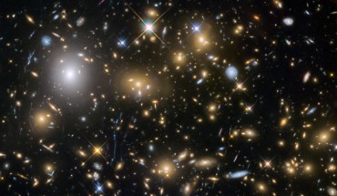 Hubble Frontier Fields view of a distant galaxy cluster. Image credit: NASA / ESA / HST Frontier Fields Team / STScI.