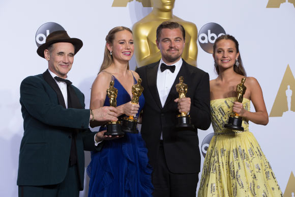 Mark Rylance, Brie Larson, Leonardo Dicaprio, Alicia Vikander at the 88th Oscars. Image credit: ABC Television Group / CC BY-ND 2.0.