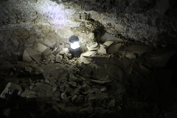 Fragments of jars that contained scrolls. Image credit: Casey L. Olson / Oren Gutfeld.