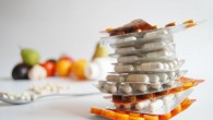 Williams et al show that dietary supplementation with a single molecule (vitamin B3 or NAM) or Nmnat1 gene therapy significantly reduces vulnerability to glaucoma by supporting mitochondrial health and metabolism. Image credit: Mizianitka.