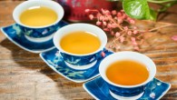 Feng et al found that regular tea consumption is associated with lower risk of neurocognitive disorders among Chinese elderly. Image credit: Deaphen.