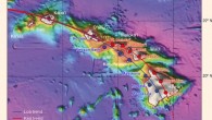 Bathymetric map of recent Hawaiian volcanism, highlighting the Loa and Kea tracks. Solid lines represent the geochemically distinct Loa (blue) and Kea (red) volcanic trends. The dashed lines are an estimate of the future projection of these trends based on the team’s hypothesis. Before the emergence of the Loa and Kea tracks, Kea-type lavas were overlain by Loa-type lavas at Ko’olau and Kaua’i. The encircled number indicates the approximate age at which Loa trend lavas first appeared at Ko’olau. Image credit: Jones et al, doi: 10.1038/nature22054.