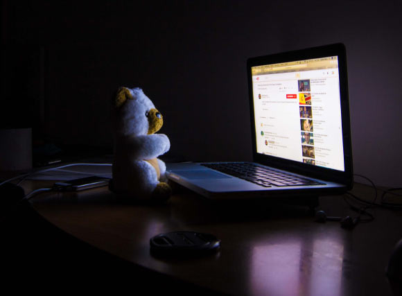 Insomnia is one of the most common health problems. Image credit: Dan Fa.