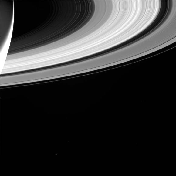 This unprocessed image was taken by Cassini on September 13. Image credit: NASA / JPL-Caltech / Space Science Institute.