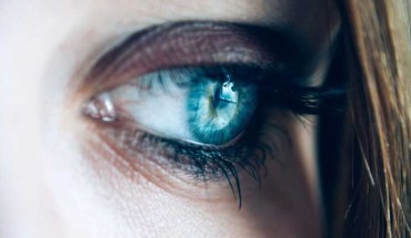 Dry age-related macular degeneration is one of the most common causes of vision loss in people over the age of 50. Image credit: Pexels.
