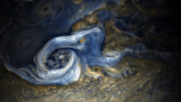 This image of Jupiter was taken by Juno on October 24 and then processed by citizen scientists Gerald Eichstaedt and Sean Doran. Image credit: NASA / JPL-Caltech / SwRI / MSSS / Gerald Eichstaedt / Sean Doran.