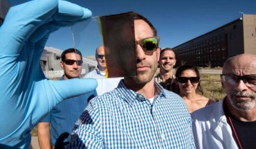 Dr. Wheeler (front) developed a switchable photovoltaic window along with (from left) Nathan Neale, Robert Tenent, Jeffrey Blackburn, Elisa Miller, and David Moore. Image credit: Dennis Schroeder, National Renewable Energy Laboratory.