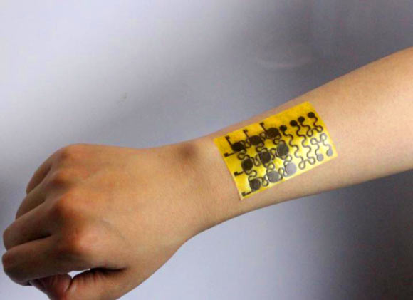 The new e-skin can be conformally mounted onto a human arm; it can be rehealed when it is damaged and can be fully recycled at room temperature. Image credit: Jianliang Xiao, University of Colorado Boulder.