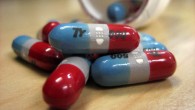 Tylenol is one of the most recognizable brand names for acetaminophen (paracetamol). Image credit: Katy Warner / CC BY-SA 2.0.
