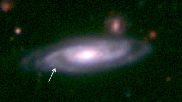 KSN 2015K’s host is the star-forming spiral galaxy 2MASX-J13315109-1044061. Image credit: Rest et al, doi: 10.1038/s41550-018-0423-2.