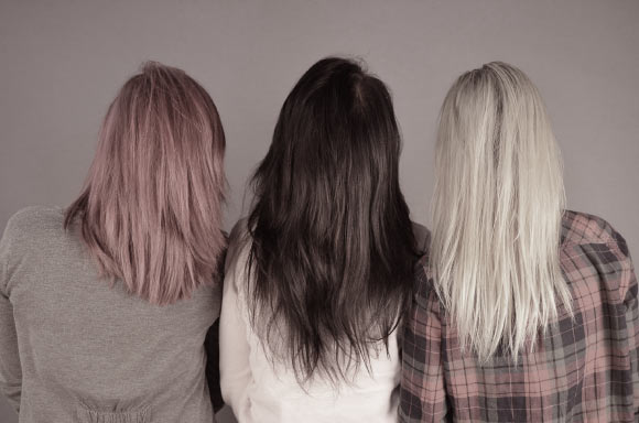 Hysi et al identified 123 autosomal and one X-chromosome loci significantly associated with hair color. Image credit: Kristyna Matlachova.
